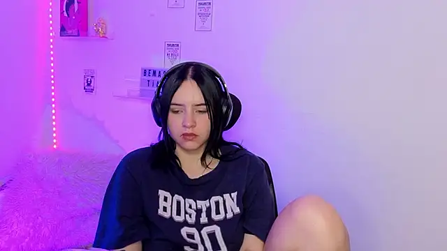 Snapshot of Emily_Lindey chatting on 03.21.26 Emily Lindey online show from 03.21.26