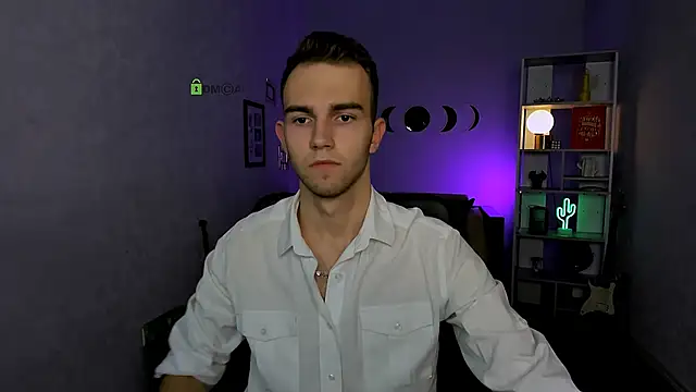 astren villo online show from 12.19.25