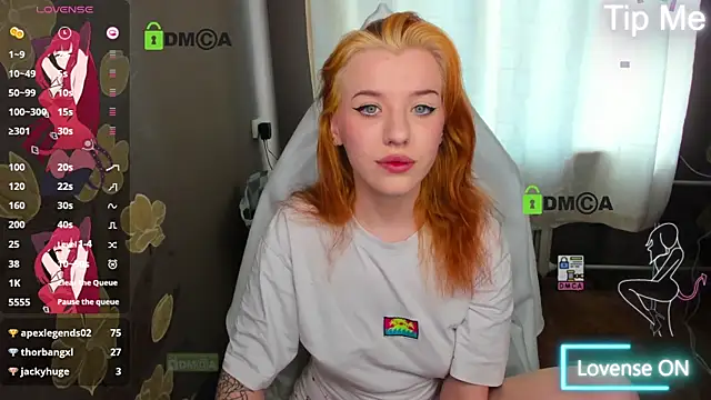 Snapshot of MeganNewCat chatting on 05.19.26 MeganNewCat online show from 05.19.26