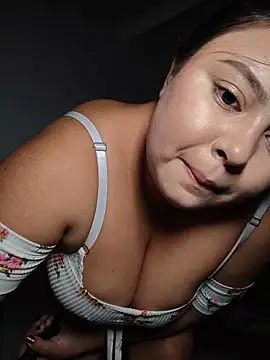 EliaStone05 online show from 03.08.26