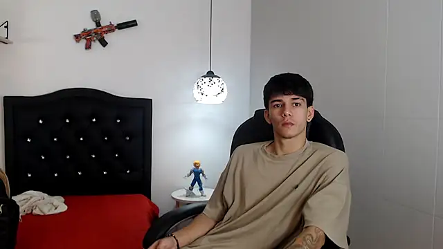 Snapshot of AmethystShadow17 chatting on 05.07.26 AmethystShadow17 online show from 05.07.26