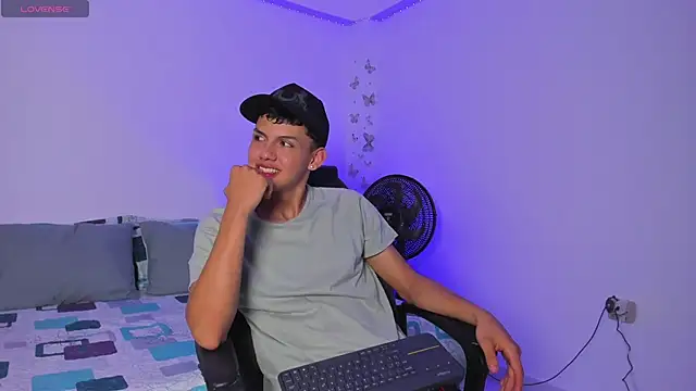 Axel Cody  online show from 10.26.25