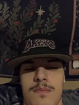 Snapshot of CarmeloA chatting on 10.15.25 CarmeloA online show from 10.15.25