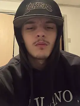 Snapshot of CarmeloA chatting on 01.10.26 CarmeloA online show from 01.10.26