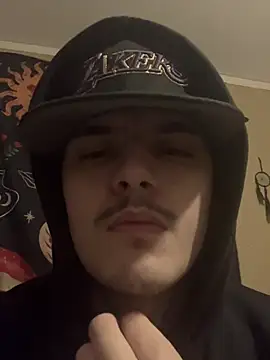 Snapshot of CarmeloA chatting on 01.16.26 CarmeloA online show from 01.16.26