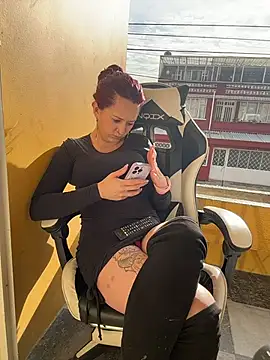 Zoe fire online show from 11.20.25