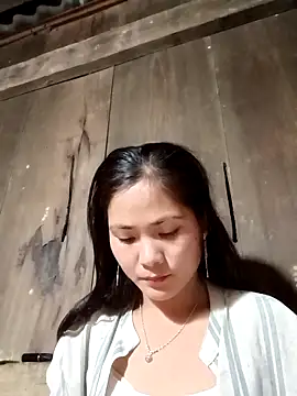 Lyssa-a online show from 12.21.25