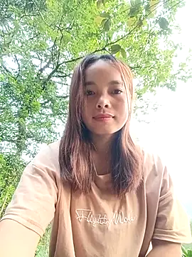 Nguyet2k4 online show from 04.27.26