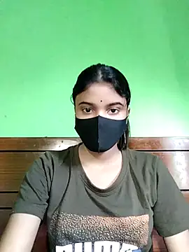 Snapshot of Jaya-Ray chatting on 11.19.25 Jaya-Ray online show from 11.19.25