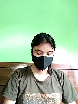 Snapshot of Jaya-Ray chatting on 12.17.25 Jaya-Ray online show from 12.17.25