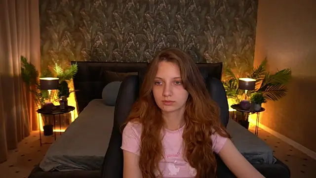 CuteeFoxy online show from 06.26.26