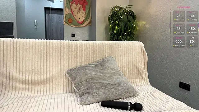 StephnieRecuparo online show from 02.27.26