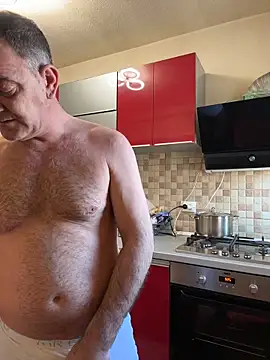 Snapshot of COBRAboySEX@xh chatting on 03.04.26 COBRAboySEXxh online show from 03.04.26