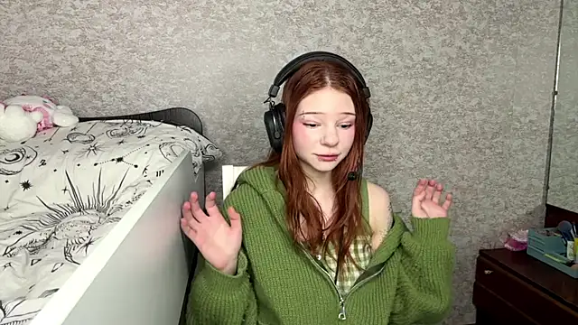 HueRivas online show from 10.16.25