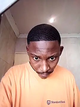 Snapshot of Hardeikbu chatting on 10.14.25 Hardeikbu online show from 10.14.25