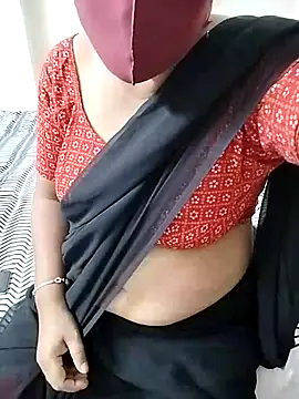 Snapshot of Hot_Boude chatting on 10.23.25 Hot Boude online show from 10.23.25