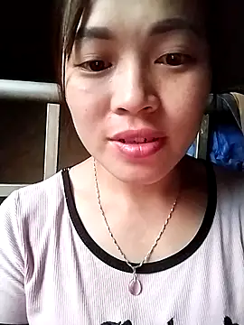 Snapshot of Hani-i chatting on 03.19.26 Hani-i online show from 03.19.26