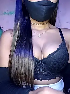 Strip Hotty242 online show from 12.13.25