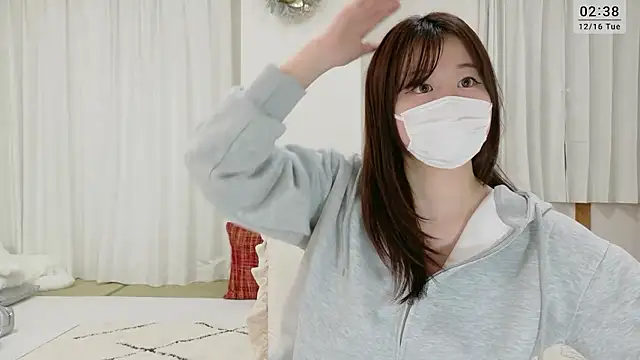 Snapshot of rei-chan chatting on 12.15.25 rei-chan online show from 12.15.25