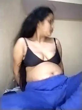 Snapshot of strip_queennn chatting on 01.09.26 strip queennn online show from 01.09.26