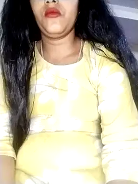 Snapshot of strip_queennn chatting on 02.11.26 strip queennn online show from 02.11.26