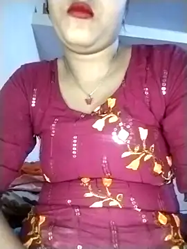 strip queennn online show from 03.17.26