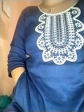 strip queennn online show from 03.31.26