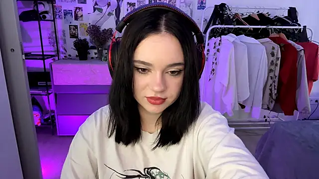 StarIightPrincess online show from 10.17.25