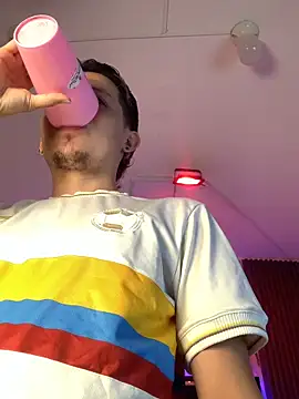 SsexCouplee online show from 05.04.26