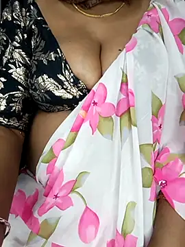 Snapshot of Pia_vavi39 chatting on 02.03.26 Pia vavi39 online show from 02.03.26