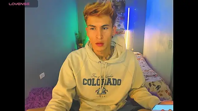 Latin boysxxxx online show from 03.12.26