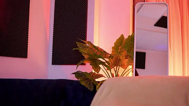 TiffanyBlaize online show from 02.23.26