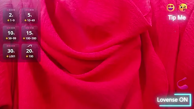 layla inaya online show from 10.20.25