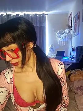 LucyMiax online show from 03.31.26