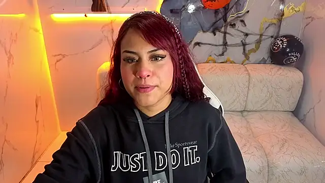 Snapshot of noa_tp chatting on 10.26.25 noa tp online show from 10.26.25