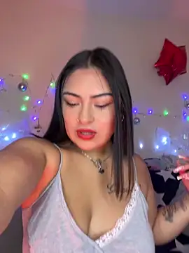 Snapshot of AbrilAw chatting on 01.07.26 AbrilAw online show from 01.07.26