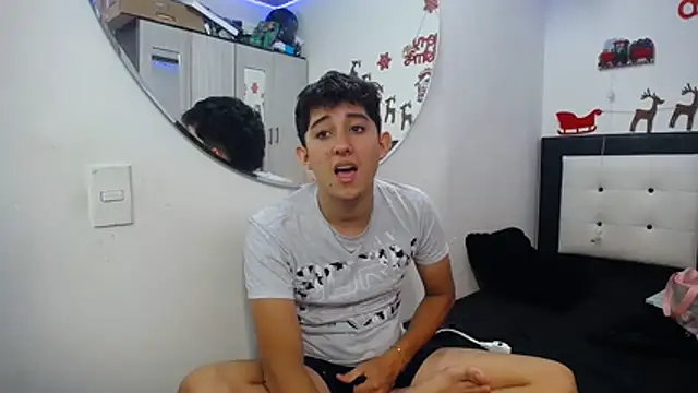 Dravith Valery online show from 12.18.25