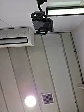 Snapshot of shainnfk chatting on 03.17.26 shainnfk online show from 03.17.26