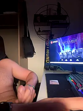 Snapshot of Hornsby181 chatting on 10.14.25 Hornsby181 online show from 10.14.25