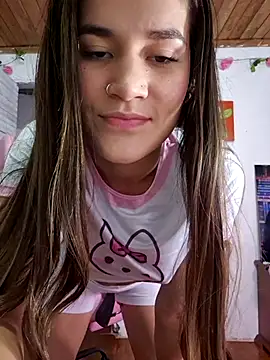 Gigihairy online show from 10.22.25