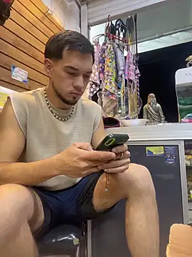 Leonardmoppet online show from 02.17.26