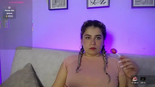 Sweet Bella Valery online show from 11.04.25