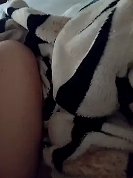 Snapshot of Taradinha_pelosogro chatting on 11.06.25 Taradinha pelosogro online show from 11.06.25