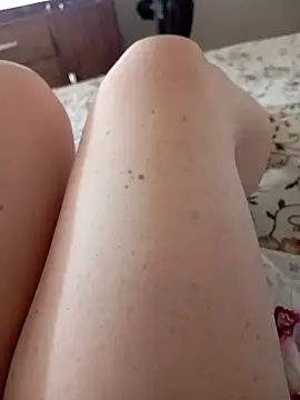 Snapshot of Taradinha_pelosogro chatting on 01.14.26 Taradinha pelosogro online show from 01.14.26