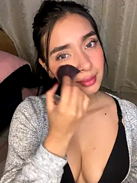 MiaSofia   online show from 12.14.25