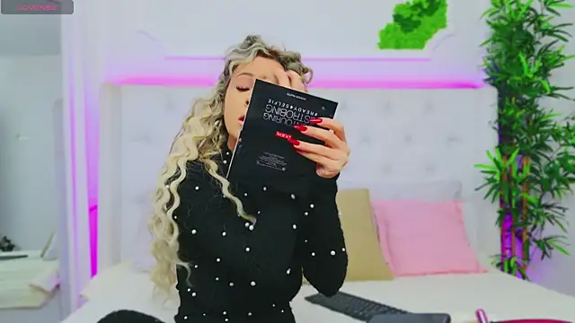 AriannaSins online show from 01.06.25