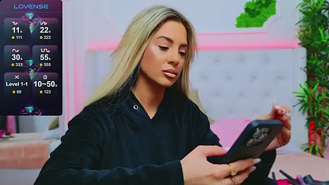 AriannaSins online show from 01.15.25