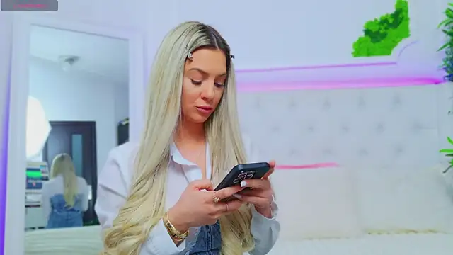 AriannaSins online show from 01.27.25