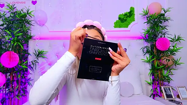 AriannaSins online show from 09.17.25