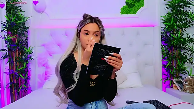 AriannaSins online show from 11.05.25